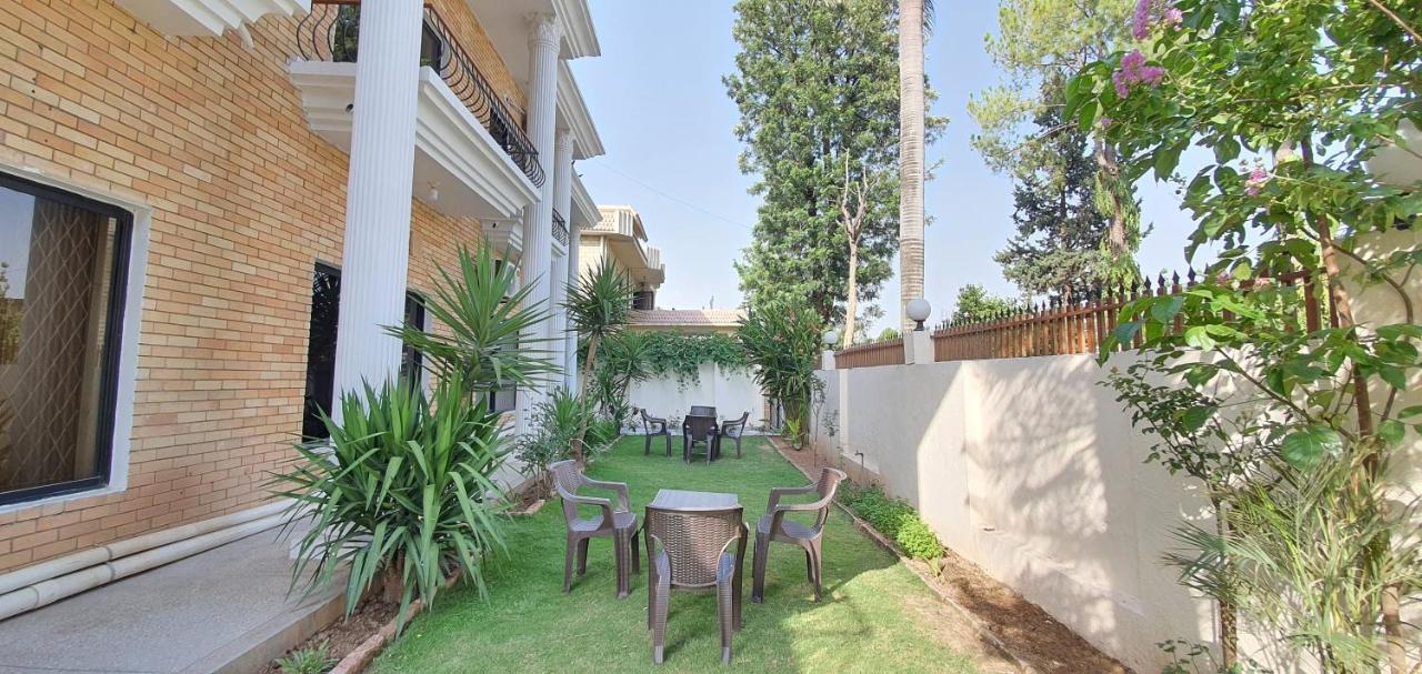 Infinity Villa Islamabad Eksteriør billede