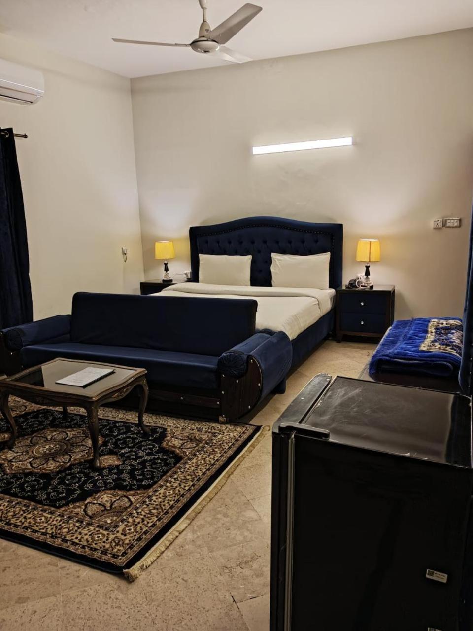 Infinity Villa Islamabad Værelse billede